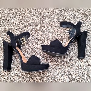 Black Platform Faux Suede Block Heel Dress Sandals Size US 9